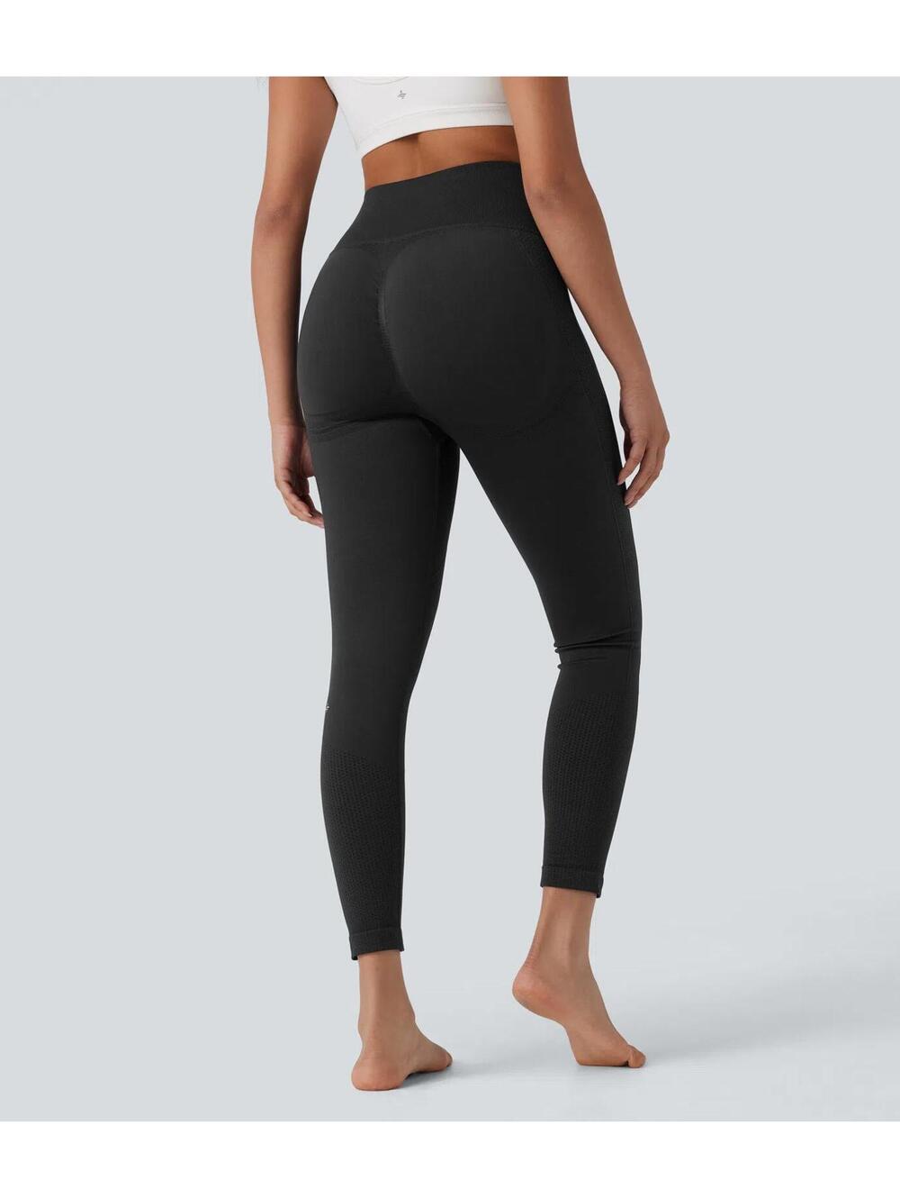NWT Halara Seamless Flow High Waisted Tummy Control Butt Lift Leggings Small 7/8
